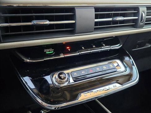 New 2025 Lincoln Corsair Grand Touring image 14