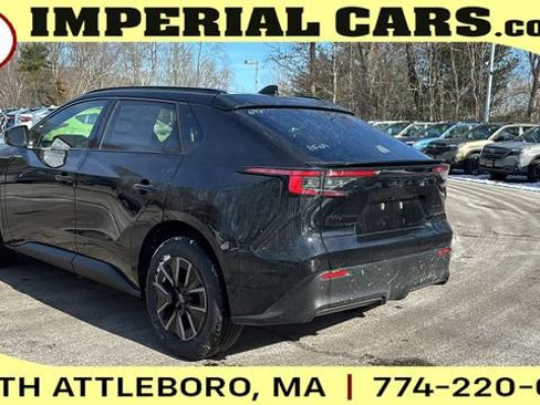 New 2026 Subaru Solterra AWD/4WD image 7