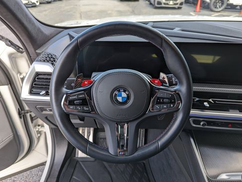 Used 2025 BMW XM image 18