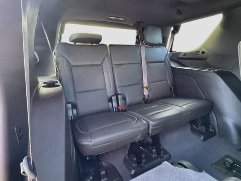 Used 2023 GMC Yukon Denali RWD image 29