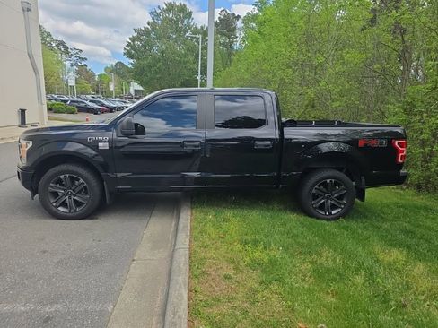 Used 2019 Ford F150 XL w/ Equipment Group 101A Mid image 4