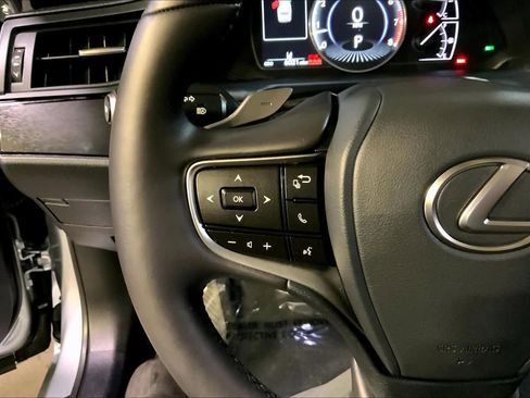 Used 2025 Lexus ES 350 w/ Premium Package image 23