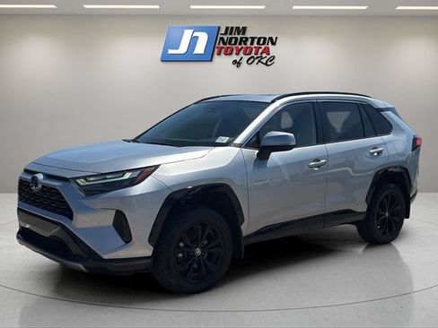 Used 2023 Toyota RAV4 SE w/ Convenience Package AWD/4WD image 1