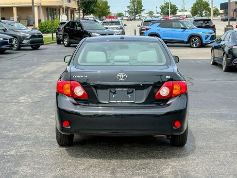Used 2010 Toyota Corolla LE FWD image 8