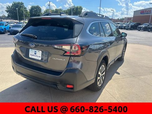 Used 2024 Subaru Outback Premium AWD/4WD image 9