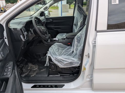Used 2026 Ford Ranger XL AWD/4WD image 11