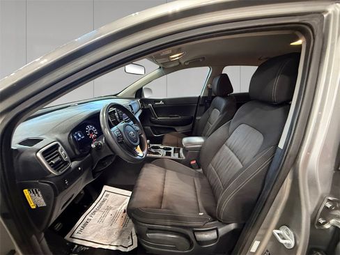 Used 2019 Kia Sportage LX image 10