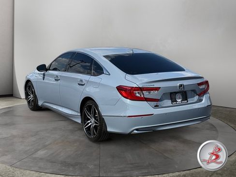 Used 2022 Honda Accord Touring image 5