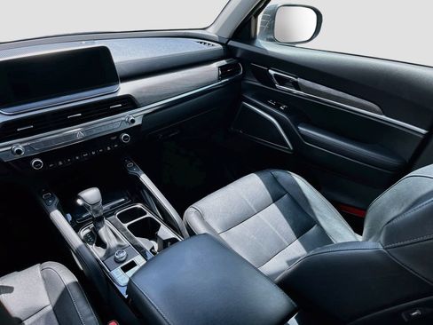 Used 2022 Kia Telluride EX FWD image 25