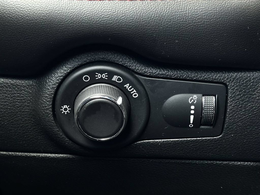 Used 2024 Dodge Durango R/T AWD/4WD image 26