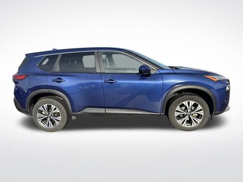 Used 2023 Nissan Rogue SV image 7