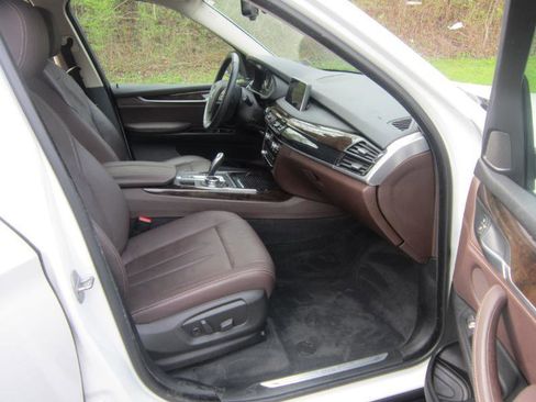 Used 2014 BMW X5 xDrive35i image 8
