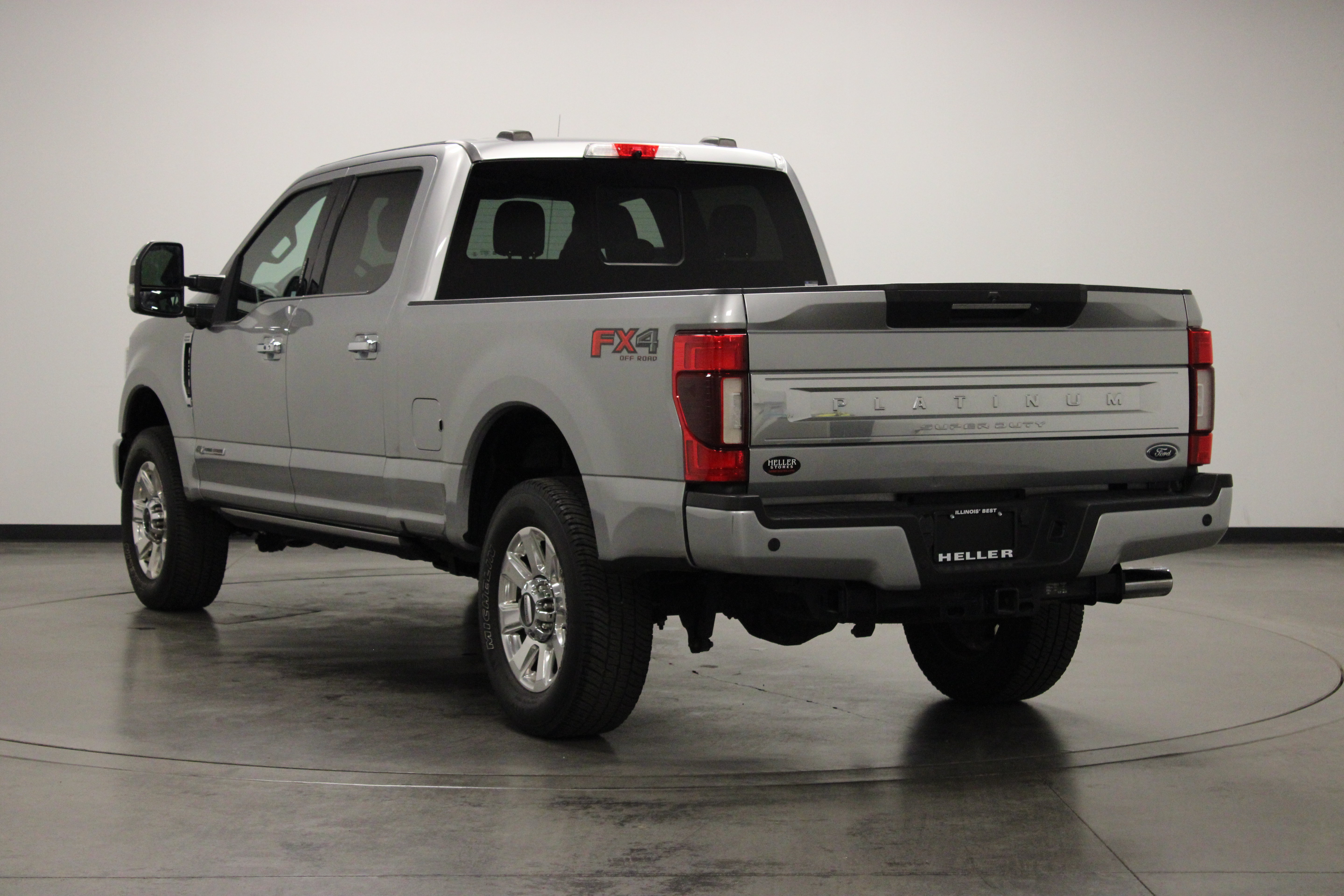 Used 2020 Ford F250 Platinum AWD/4WD image 6