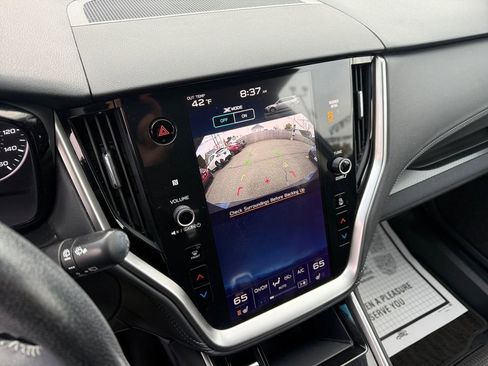 Used 2021 Subaru Outback Premium image 27