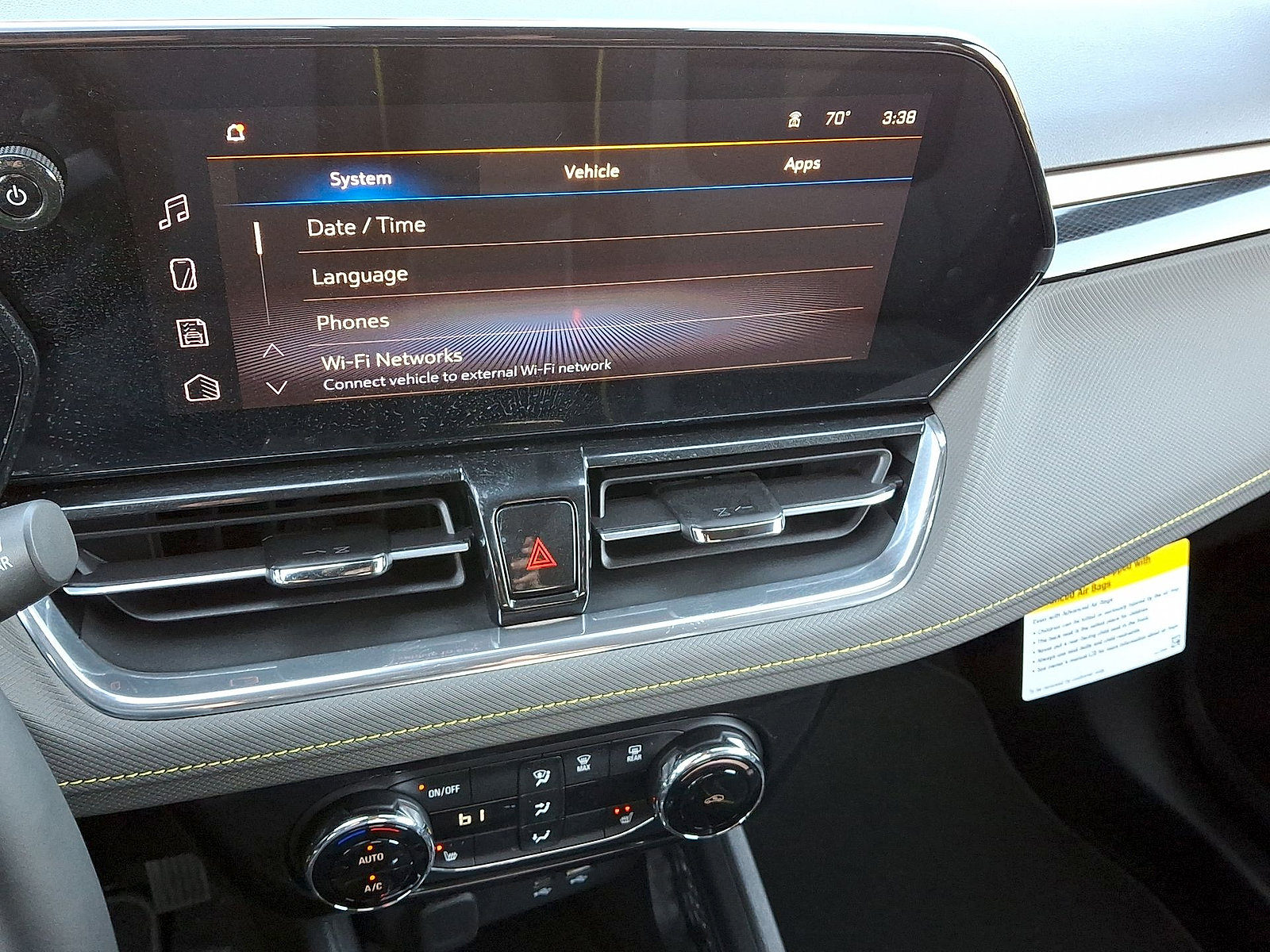 New 2026 Chevrolet TrailBlazer ACTIV AWD/4WD image 22