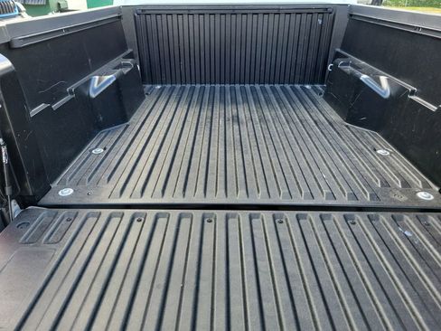 Used 2024 Toyota Tacoma SR5 image 6