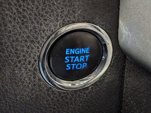 Used 2019 Toyota Highlander Limited image 33