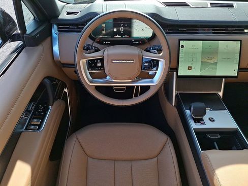 New 2026 Land Rover Range Rover SE image 7