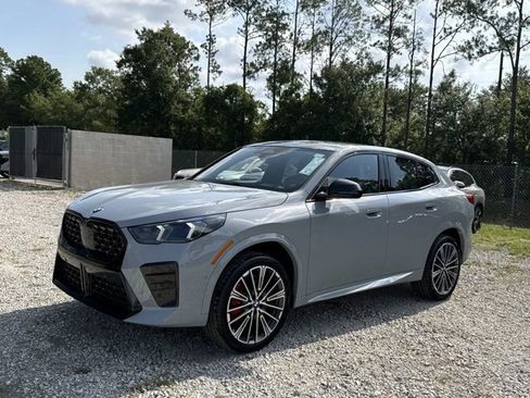 New 2026 BMW X2 xDrive28i w/ Technology Package AWD/4WD image 7