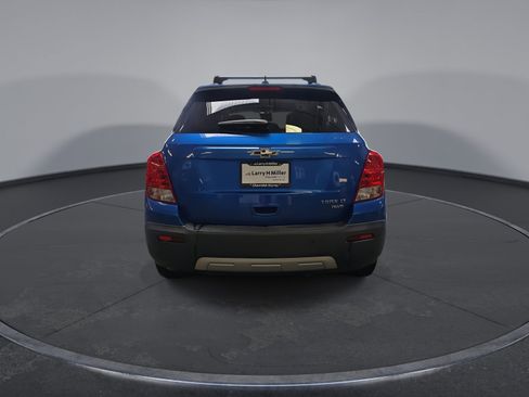 Used 2015 Chevrolet Trax LT w/ LT Plus Package AWD/4WD image 12