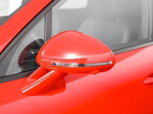 New 2026 Porsche Macan image 27