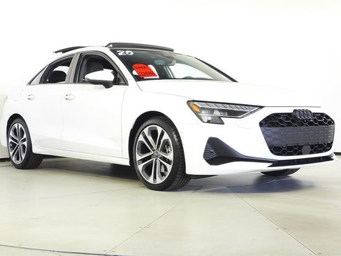 Used 2025 Audi A3 2.0T Premium image 4