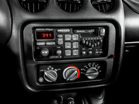 Used 1997 Pontiac Firebird Formula image 55