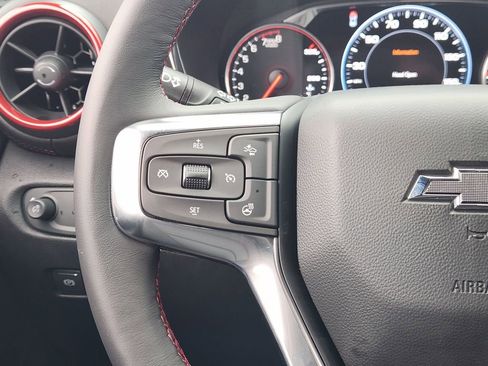 Used 2022 Chevrolet Blazer RS FWD image 25