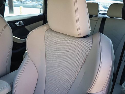 Used 2026 BMW 228i w/ Technology Package image 27