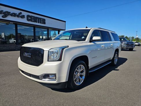 Used 2015 GMC Yukon XL SLT AWD/4WD image 2