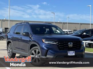 Used 2025 Honda Pilot Sport video 1
