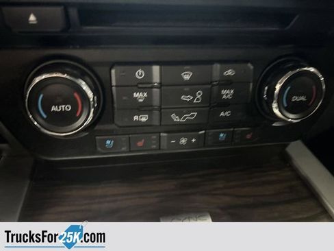 Used 2018 Ford F150 Lariat image 19