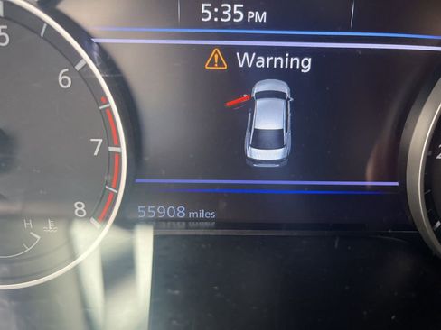 Used 2024 Nissan Altima 2.5 SR image 5