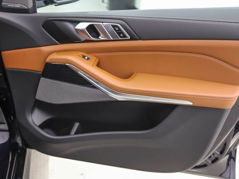 New 2026 BMW X5 xDrive40i w/ M Sport Package image 28