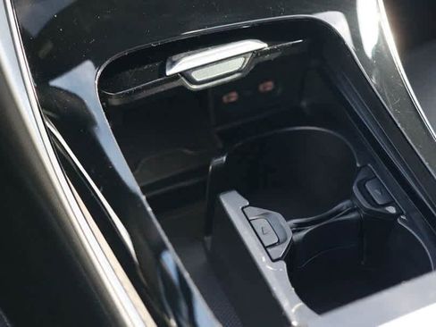 Certified 2025 Mercedes-Benz C 300 Sedan image 28