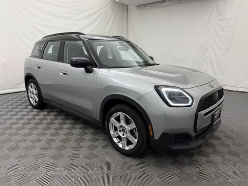 Used 2025 MINI Cooper Countryman S image 3