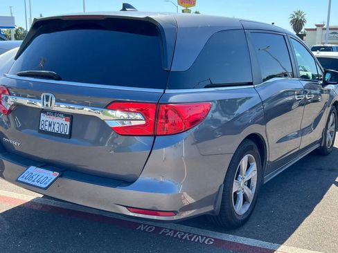 Used 2018 Honda Odyssey EX-L image 4