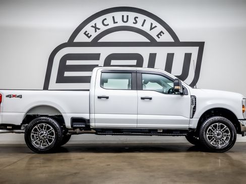Used 2025 Ford F250 XL w/ XL Chrome Package AWD/4WD image 8