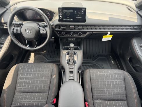 Certified 2026 Honda HR-V Sport image 12
