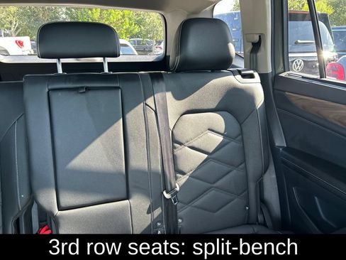 Certified 2026 Volkswagen Atlas SE w/ Panoramic Sunroof Package FWD image 14