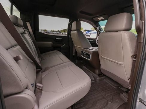 Used 2021 GMC Sierra 1500 SLT AWD/4WD image 25