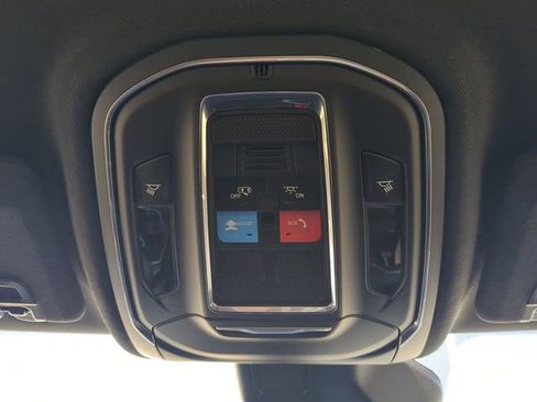 New 2026 Jeep Grand Cherokee Laredo RWD image 23