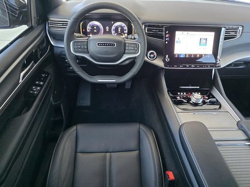 New 2025 Jeep Wagoneer Series II AWD/4WD image 12