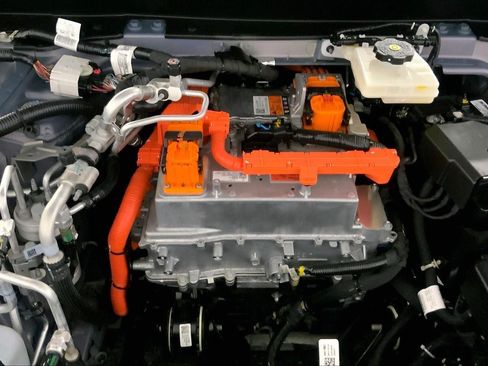 Used 2025 Chevrolet Blazer EV RS AWD/4WD image 30