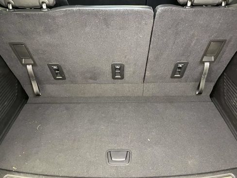 Used 2021 Chevrolet Tahoe RST AWD/4WD image 18