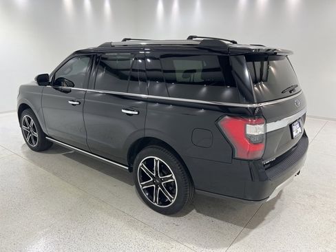 Used 2021 Ford Expedition Limited image 2