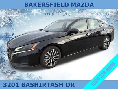 Used 2024 Nissan Altima 2.5 SV