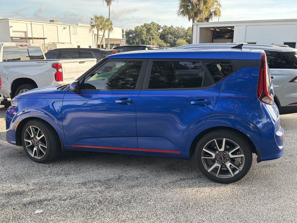 Used 2022 Kia Soul Turbo FWD image 7