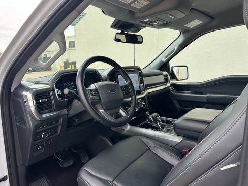 Used 2022 Ford F150 Lariat w/ Trailer Tow Package AWD/4WD image 11
