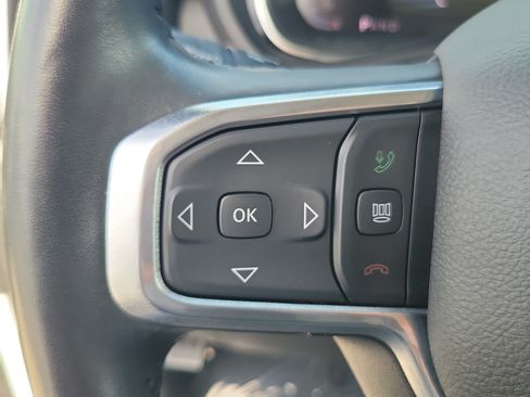 Used 2024 RAM 2500 Laramie w/ Safety Group AWD/4WD image 21